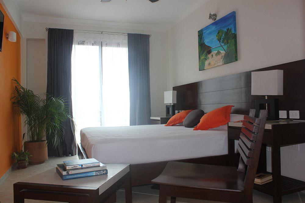 La Galeria By Bunik Hotel Playa del Carmen Luaran gambar